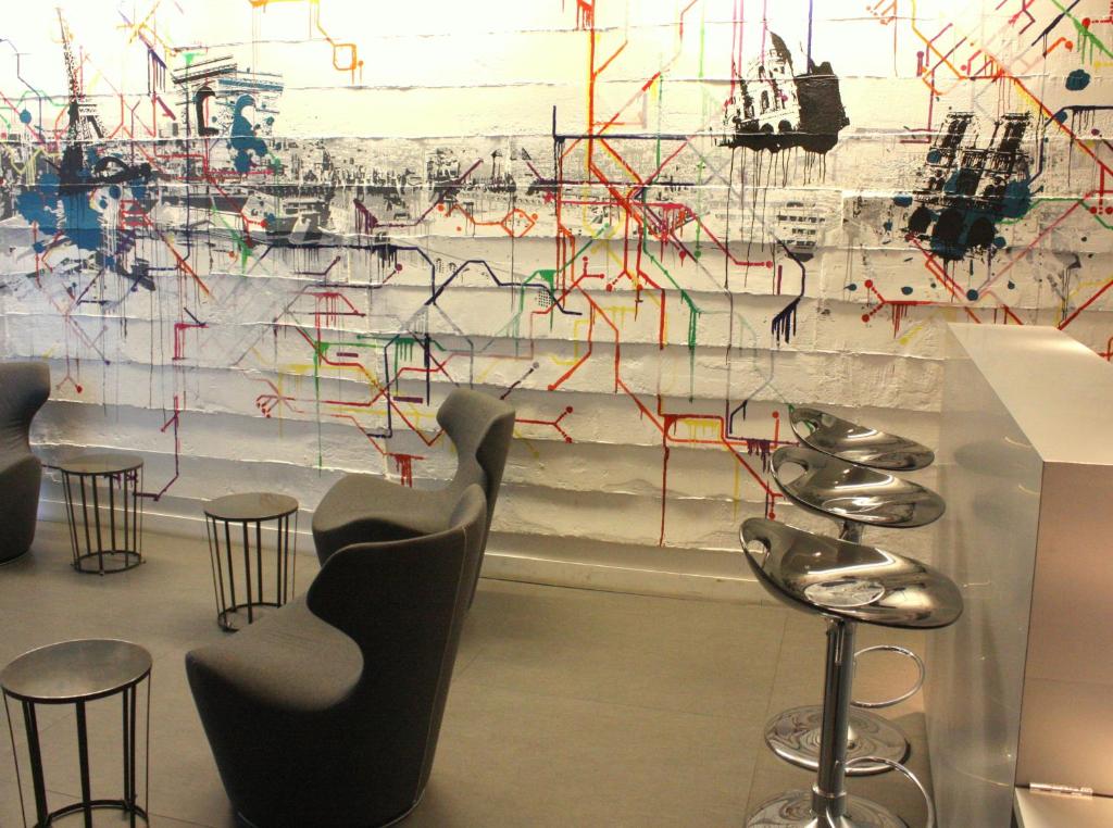 Arc de Triomphe Etoile - Resim 17