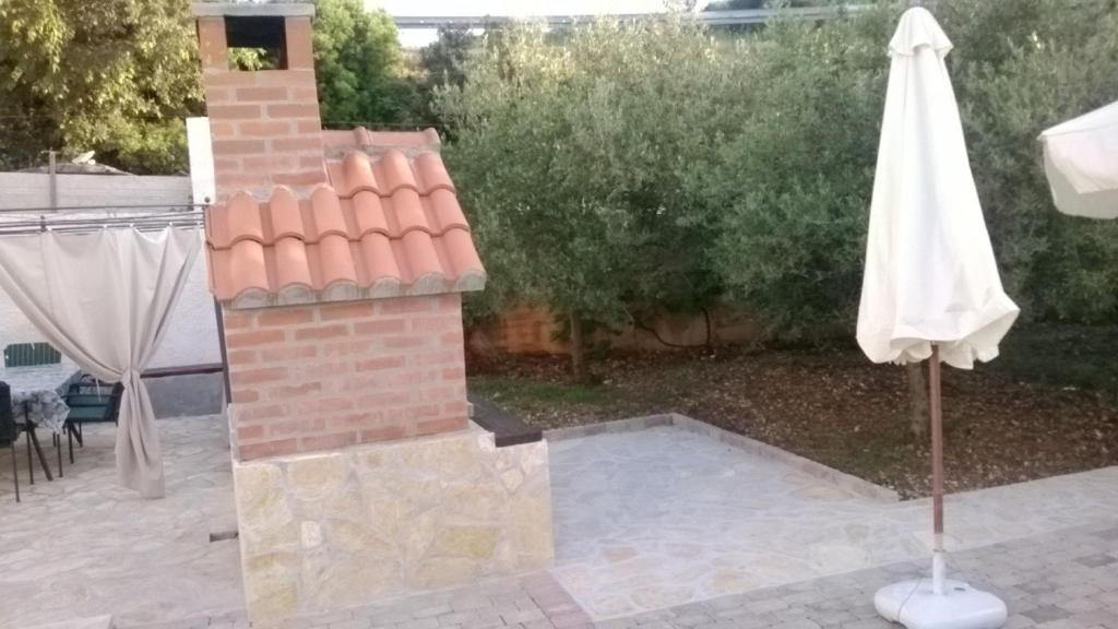 Zahrada ubytování Apartments Nives