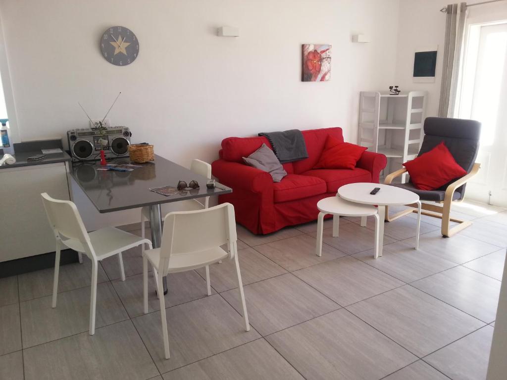 Posedenie v ubytovaní Casa Melera