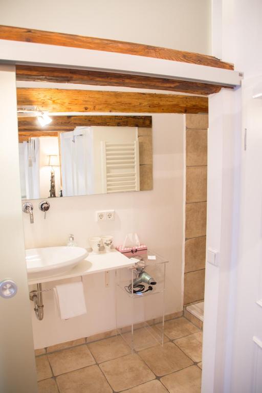 Koupelna v ubytování L'Ostello Altstadthotel