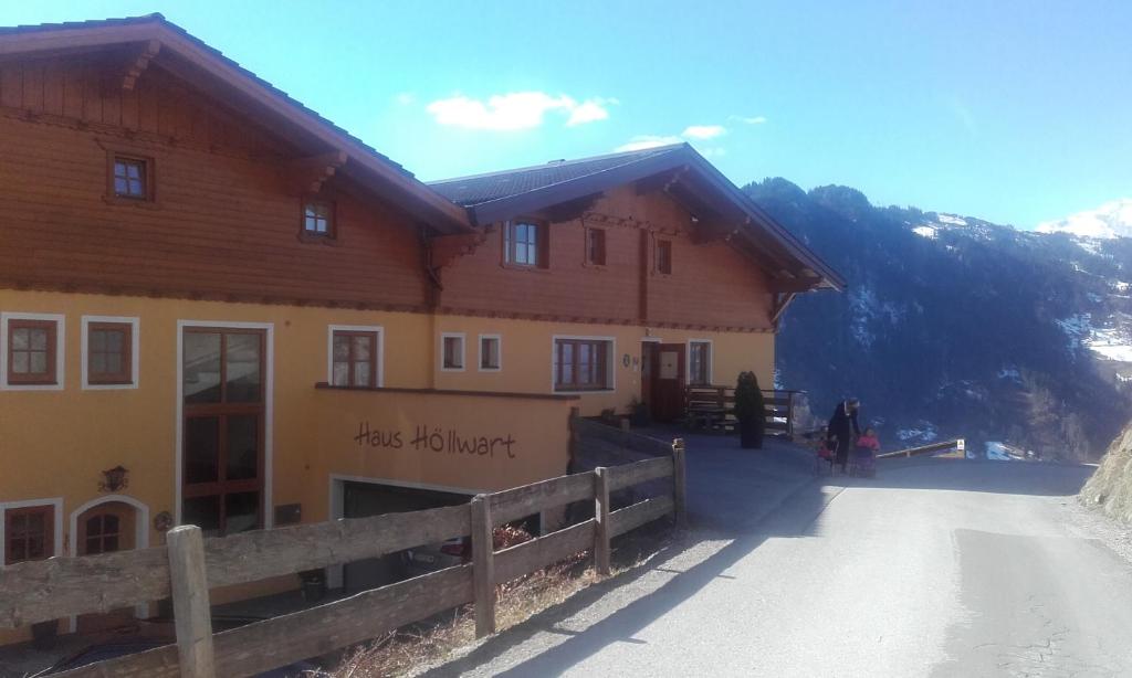 Nespecifikovaný výhled na hory nebo výhled na hory při pohledu z apartmánu
