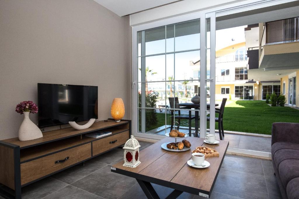 Lara Beach Homes