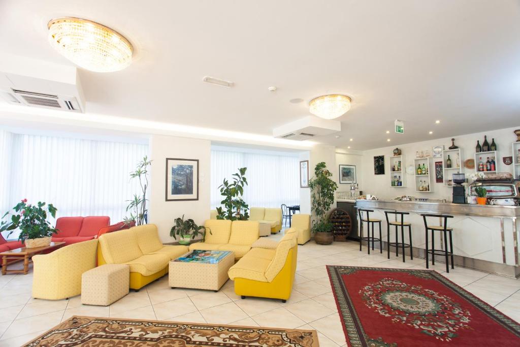 A seating area at Hotel Imperiale
