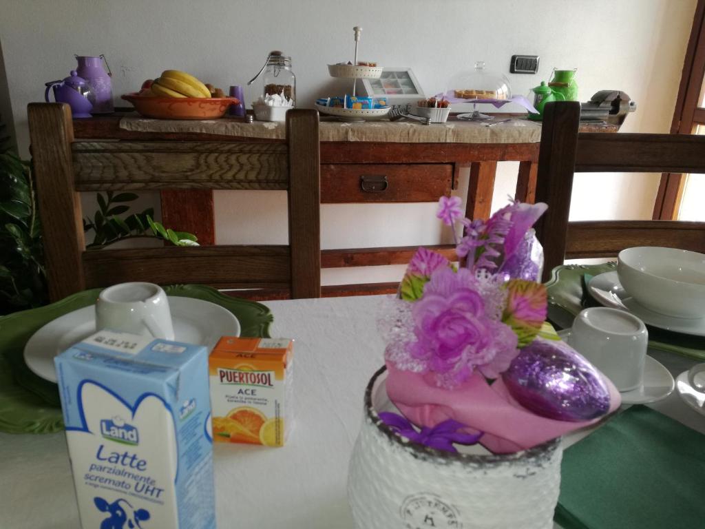 Jedlo v ubytovaní bed & breakfast alebo blízkom okolí