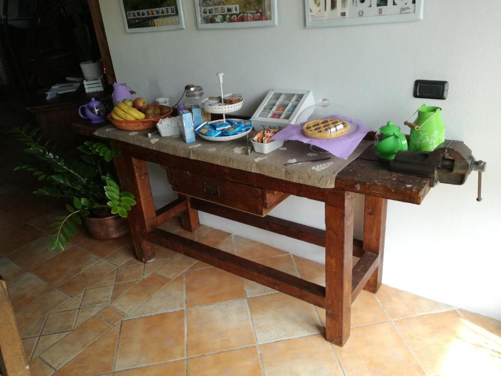 Jedlo v ubytovaní bed & breakfast alebo blízkom okolí