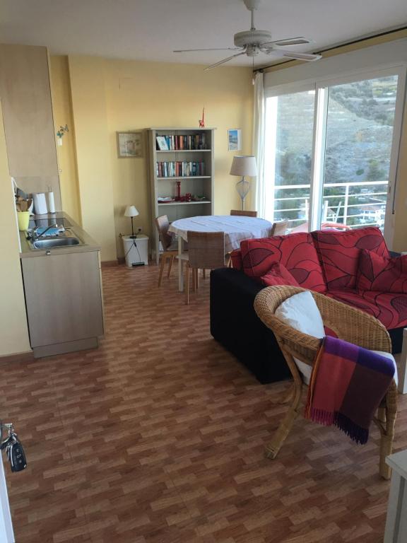 Kuchyň nebo kuchyňský kout v ubytování Vista Bonita Apartments