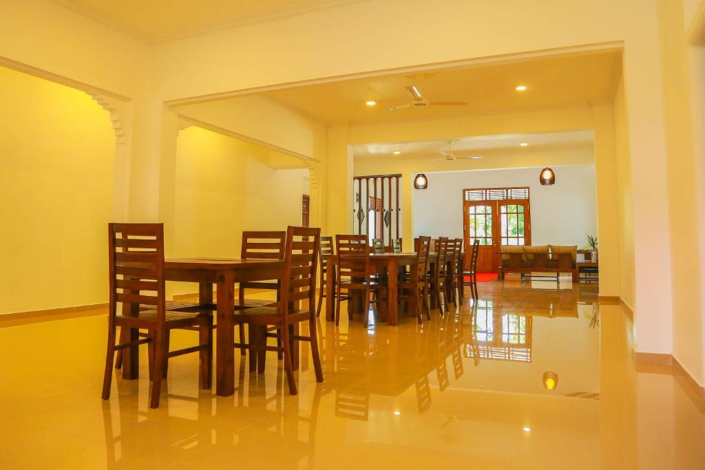 Restaurace v ubytování Sanctuary