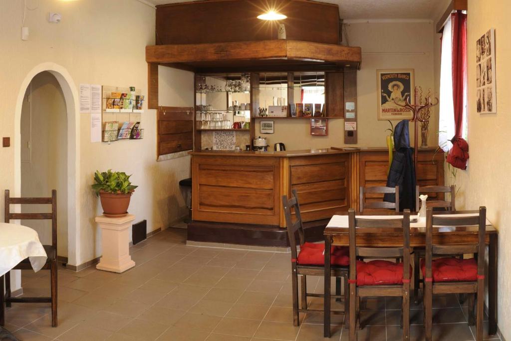 Restaurace v ubytování Penzion "U Nádraží"