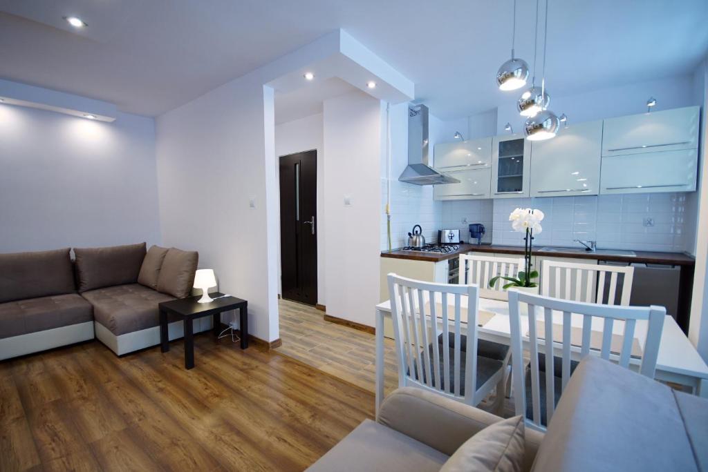 Nhà bếp/bếp nhỏ tại Apartament Chełm