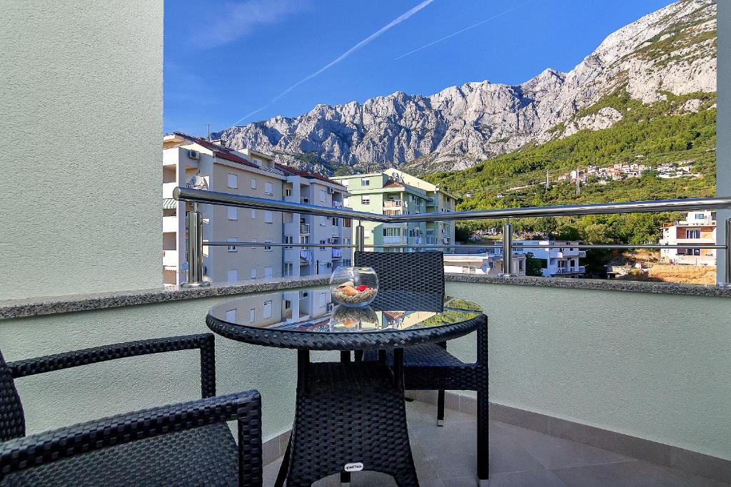 Výhľad na hory alebo výhľad na hory priamo z apartmánu