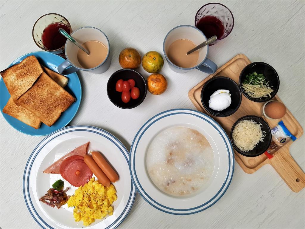 Baan Mai Kradan Hostel Chiang Rai - 11