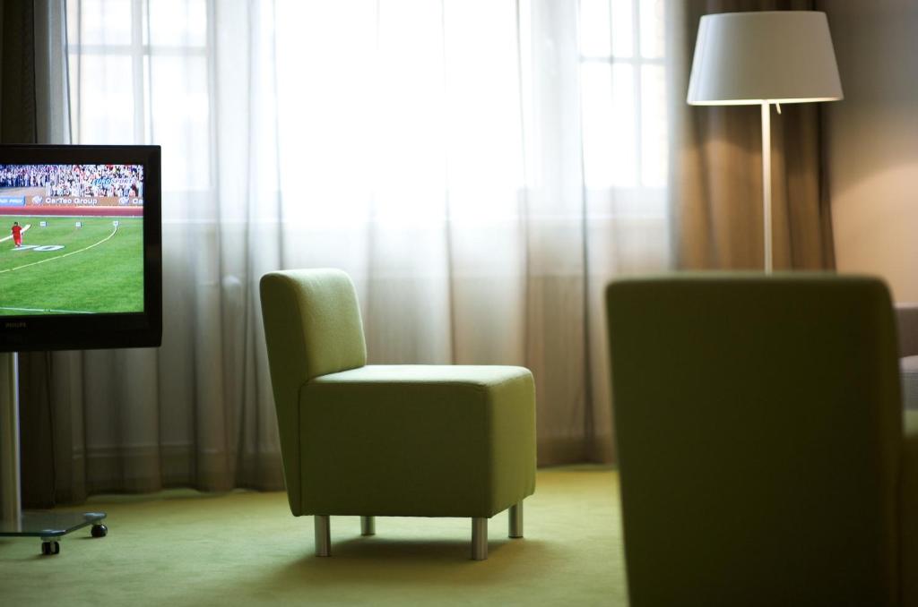 TV/Unterhaltungsangebot in der Unterkunft Wyndham Garden Berlin Mitte