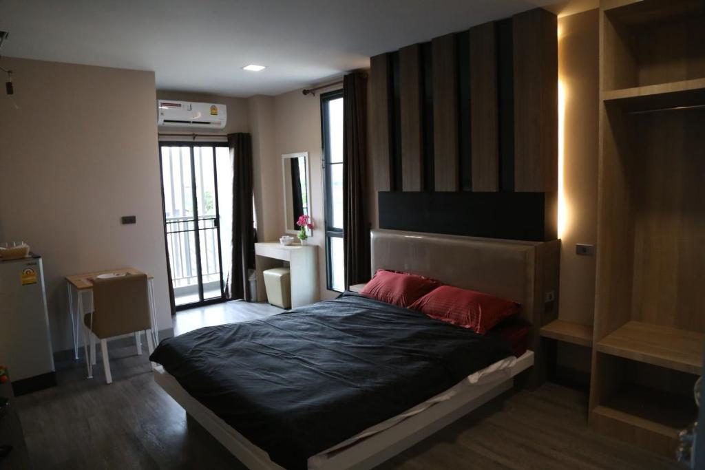 Ben at Salaya - Chambre Double Standard