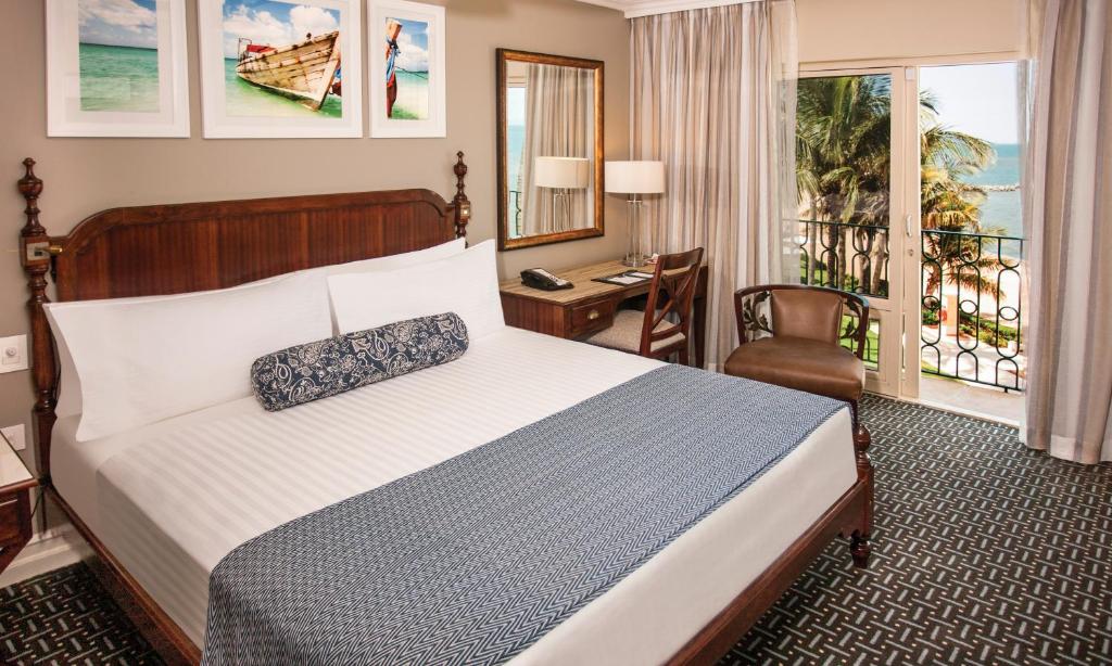 Southern Sun Maputo - Suite Room 1 King Bed Non Smoking