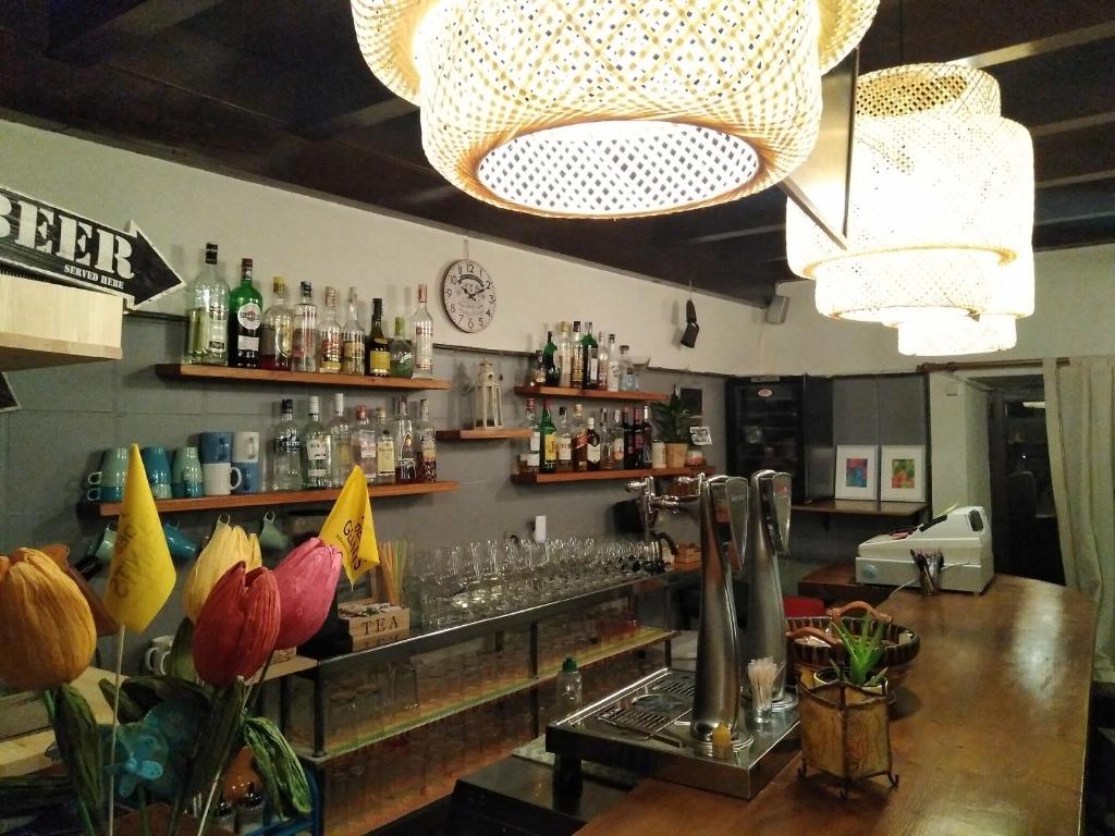 Lounge nebo bar v ubytování Refugio La Ardilla Real