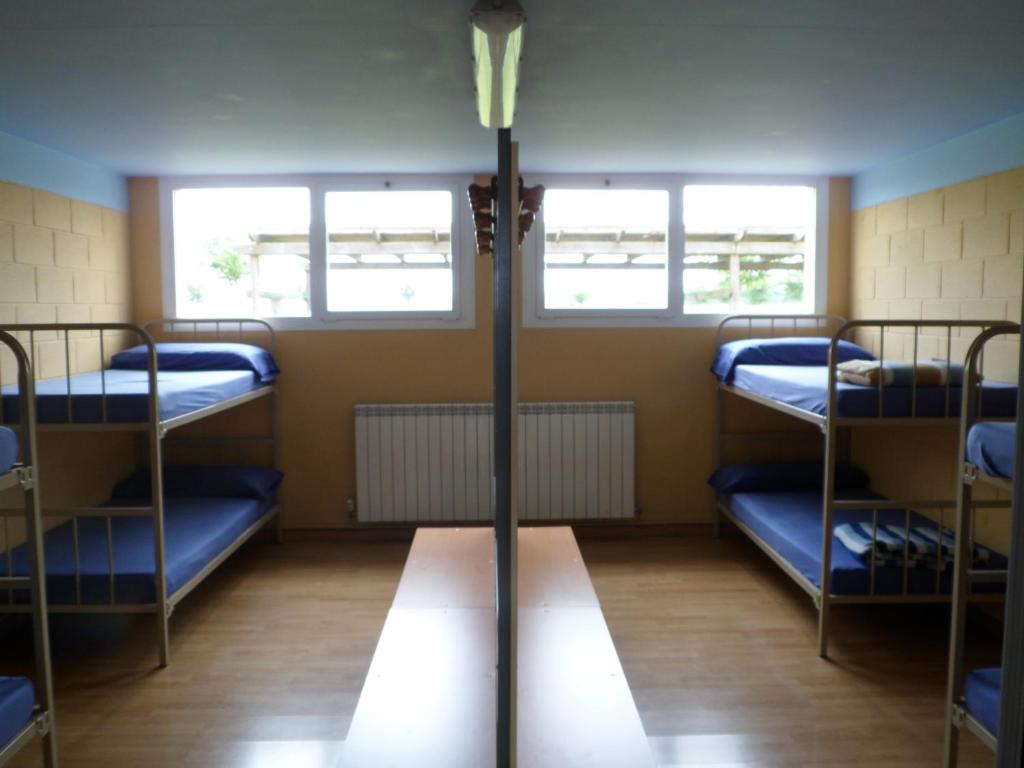 reservar hotel en Puente la Reina