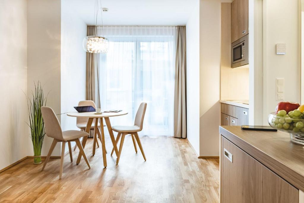Kuchyň nebo kuchyňský kout v ubytování Oliver Apartments | contactless check-in