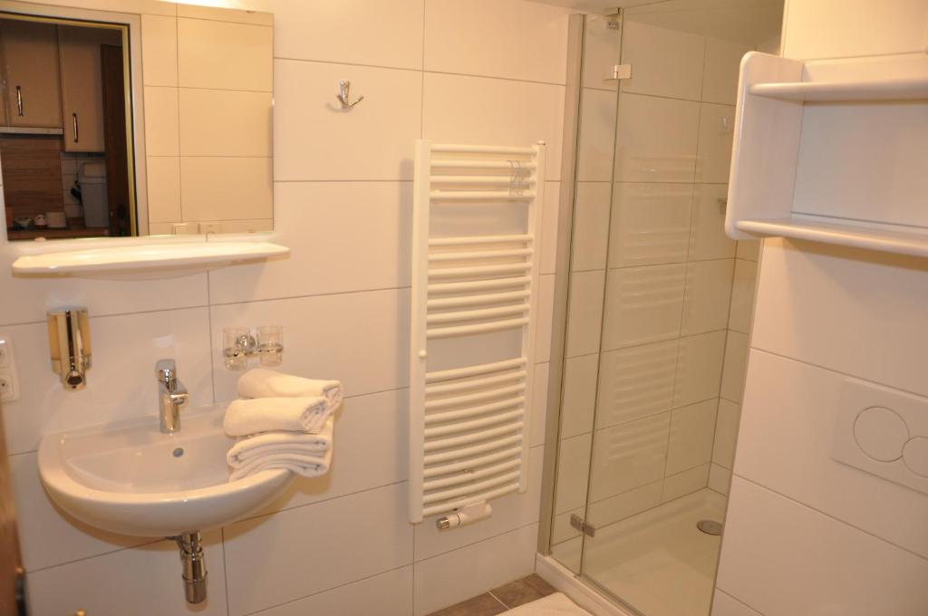Koupelna v ubytování Haus Renate
