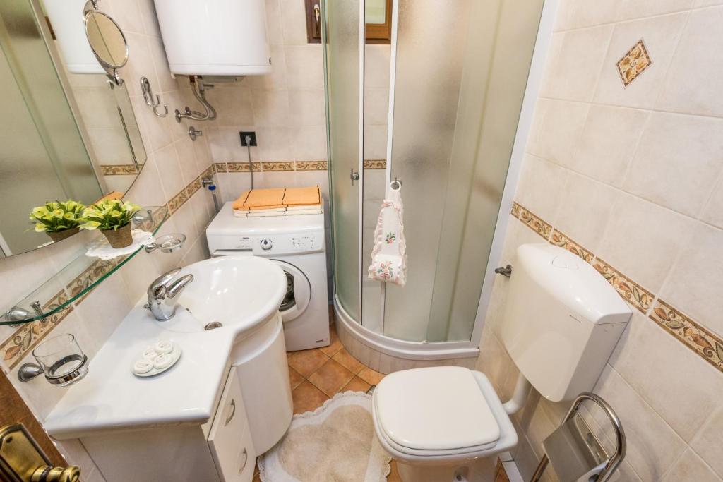 Kúpeľňa v ubytovaní Apartment Noa Opatija