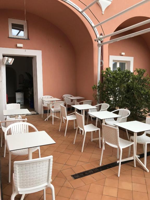Restaurace v ubytování Il Moro Di Positano