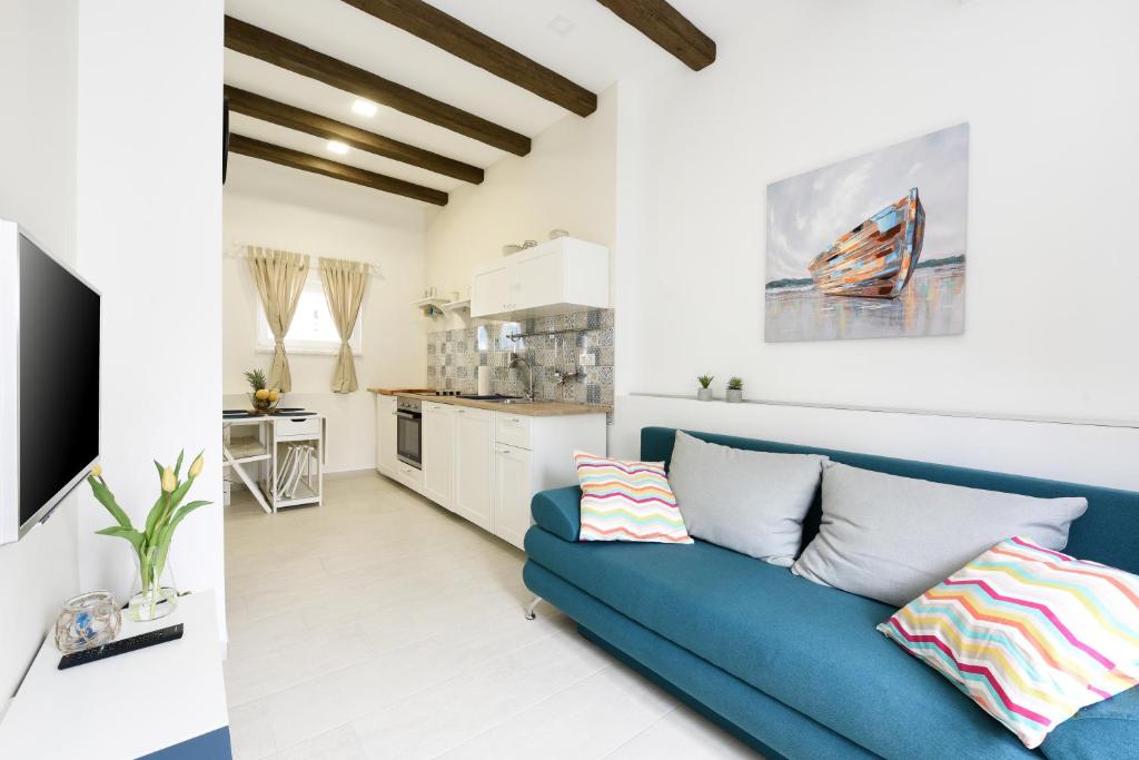 Foto dalla galleria di Apartmani ElaDora a Biograd na Moru