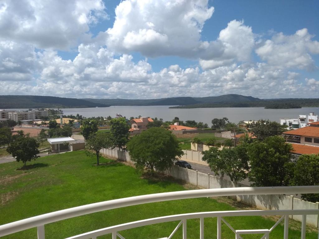  Apartamento Enseada Nautico Residence