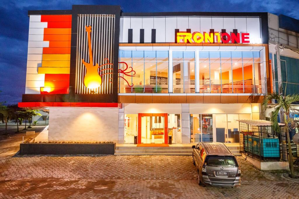 Zgradba, v kateri se nahaja hotel