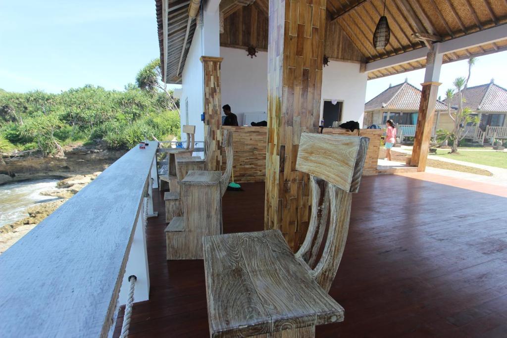 Ombak Bay Lembongan - 7