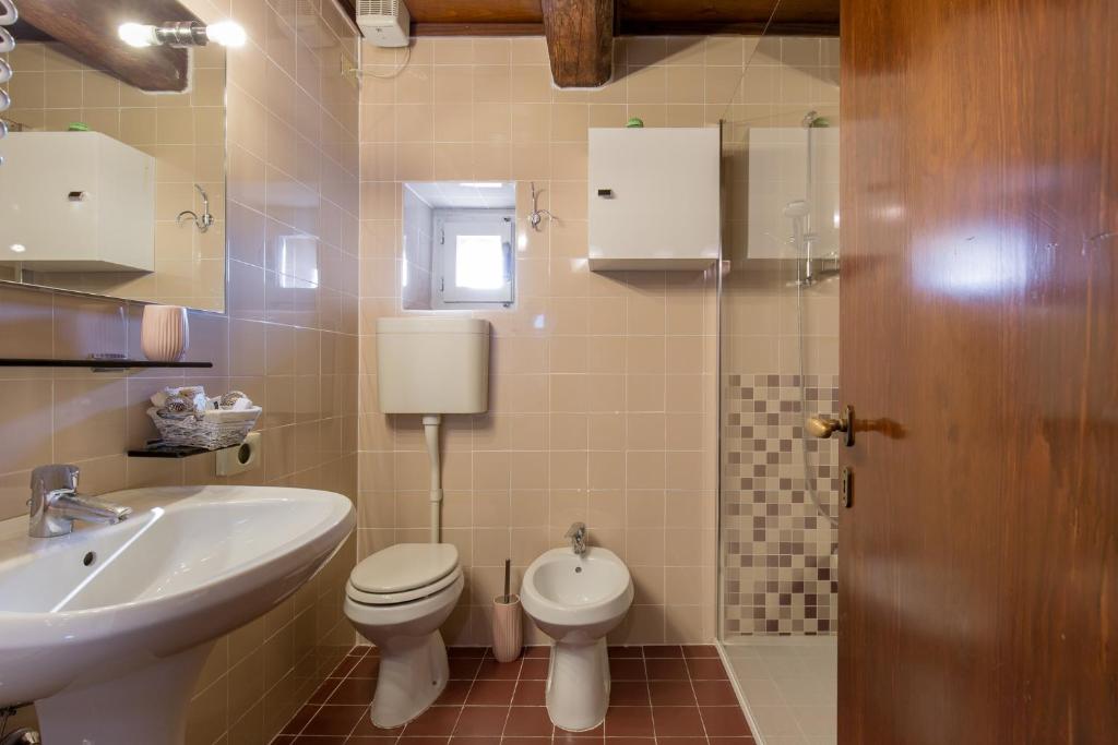 Rooms Castelvecchio - Palazzo Canossa - 11