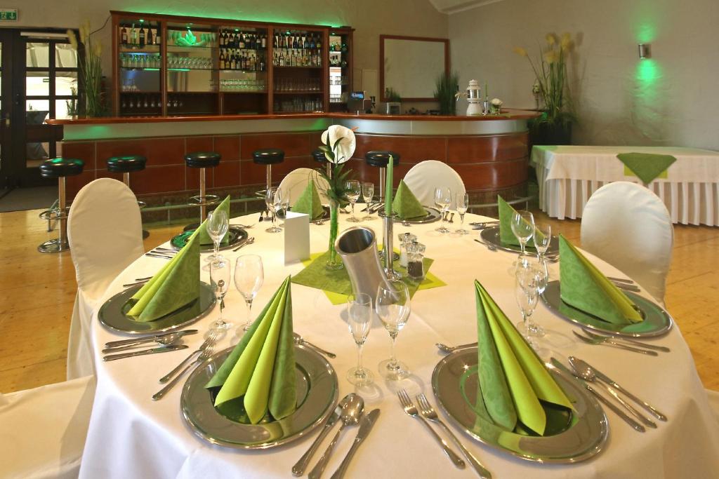Nápoje v ubytování Hotel Busch-Atter