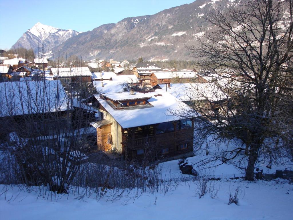 Nespecifikovaný výhled na hory nebo výhled na hory při pohledu z bed and breakfast