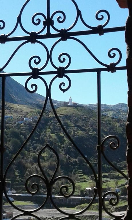 Nespecifikovaný výhled na hory nebo výhled na hory při pohledu z bed and breakfast