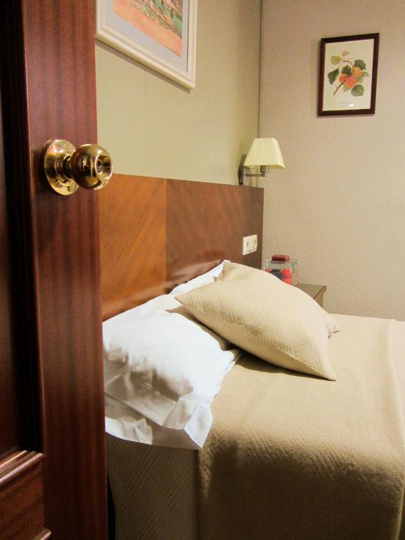 Hotel Avenida, Requena – Bijgewerkte prijzen 2023