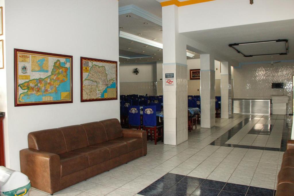  Paradise Palace Hotel