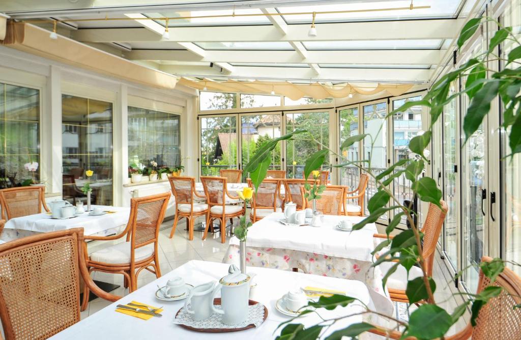 Restaurace v ubytování Hotel Garni Günther