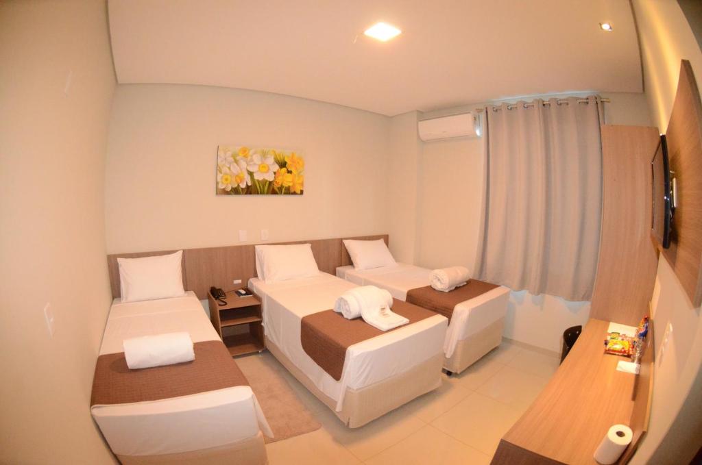  Gold Hotel