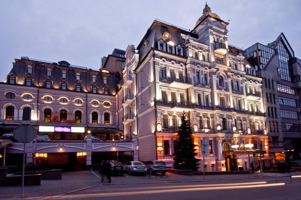 Budova, kde se hotel nachází