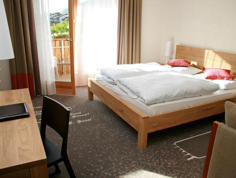 Posteľ alebo postele v izbe v ubytovaní Hotel Ploseblick