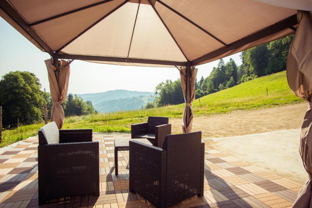 Nespecifikovaný výhled na hory nebo výhled na hory při pohledu z apartmánu