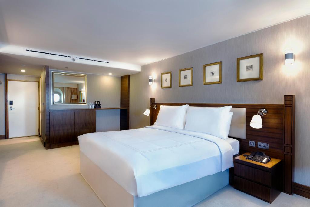 Queen Elizabeth 2 Hotel - 遗产室