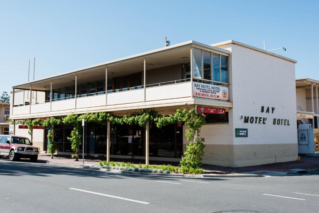 Bay Motel Hotel Bay Motel Hotel