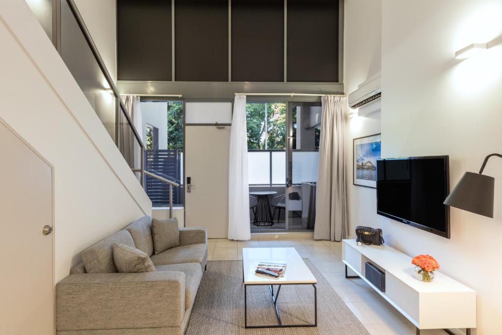 Meriton Suites Waterloo - Resim 26