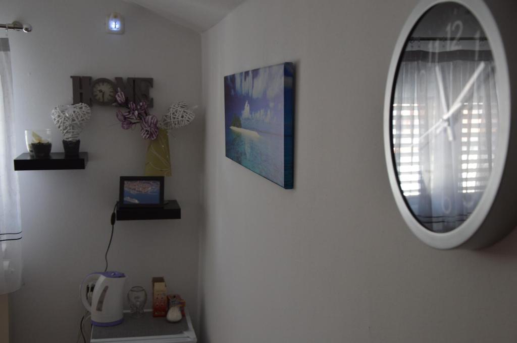 TV a/nebo společenská místnost v ubytování Apartment Prima