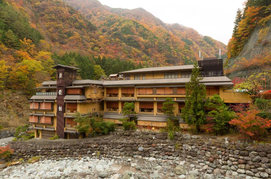 Gallery image of Nishiyama Onsen Keiunkan in Hayakawa