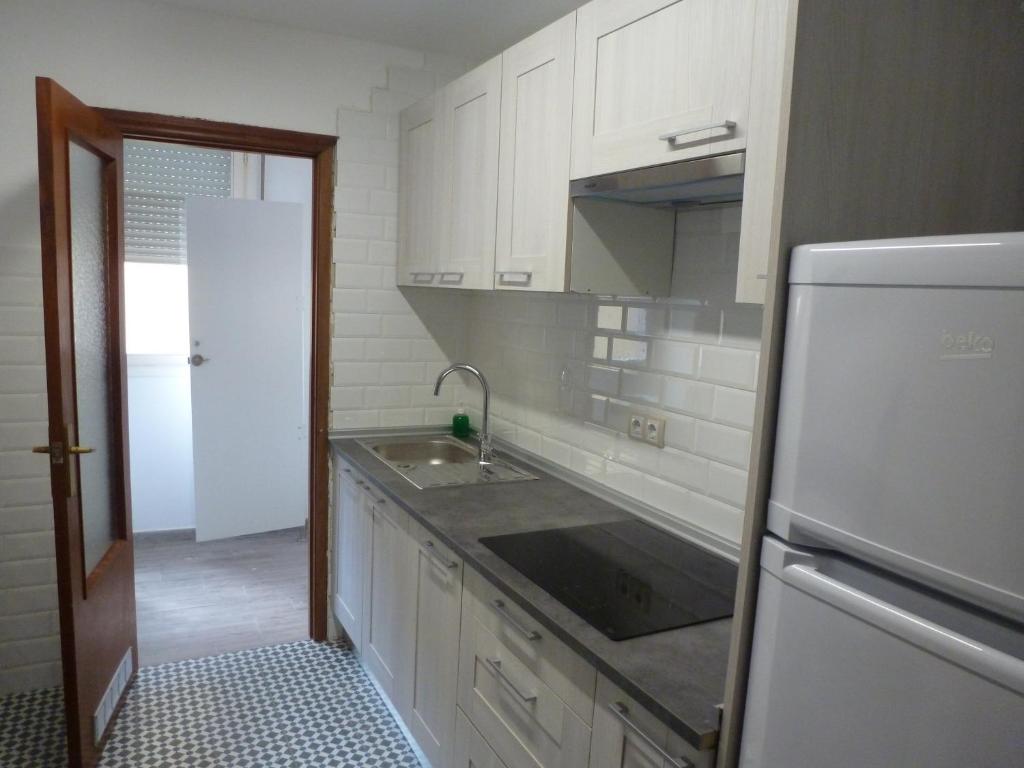 Kuchyň nebo kuchyňský kout v ubytování Hostal del Arquitecto