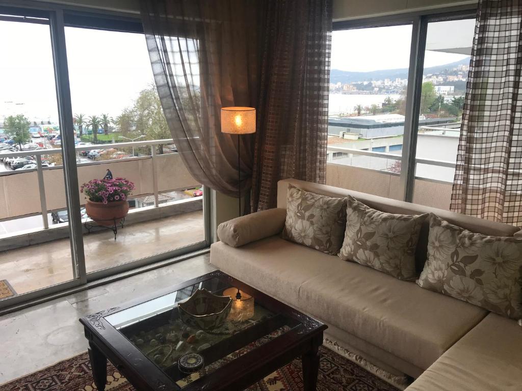 Maria's Apartment - 9