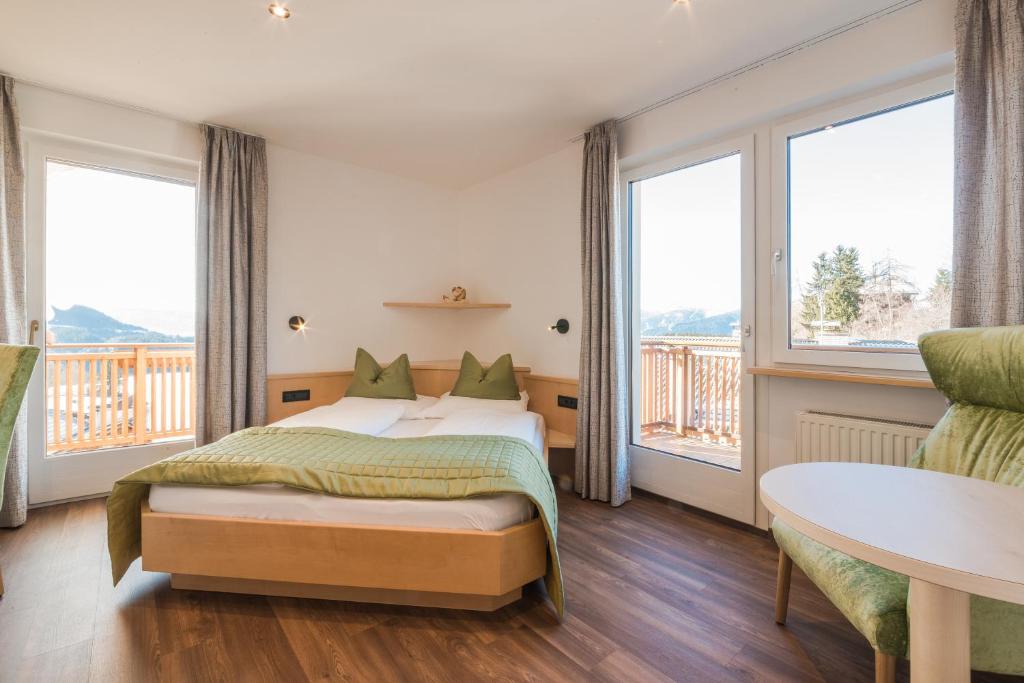 Postel nebo postele na pokoji v ubytování Hotel Salten