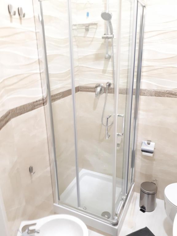 A bathroom at Gold House