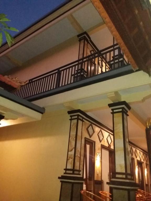 Kusuma Guesthouse - 9