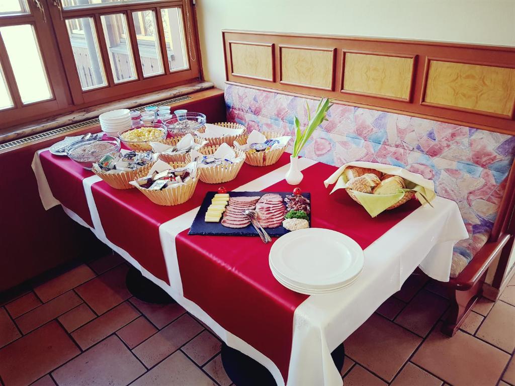 Postel nebo postele na pokoji v ubytování Guest House Arvaj